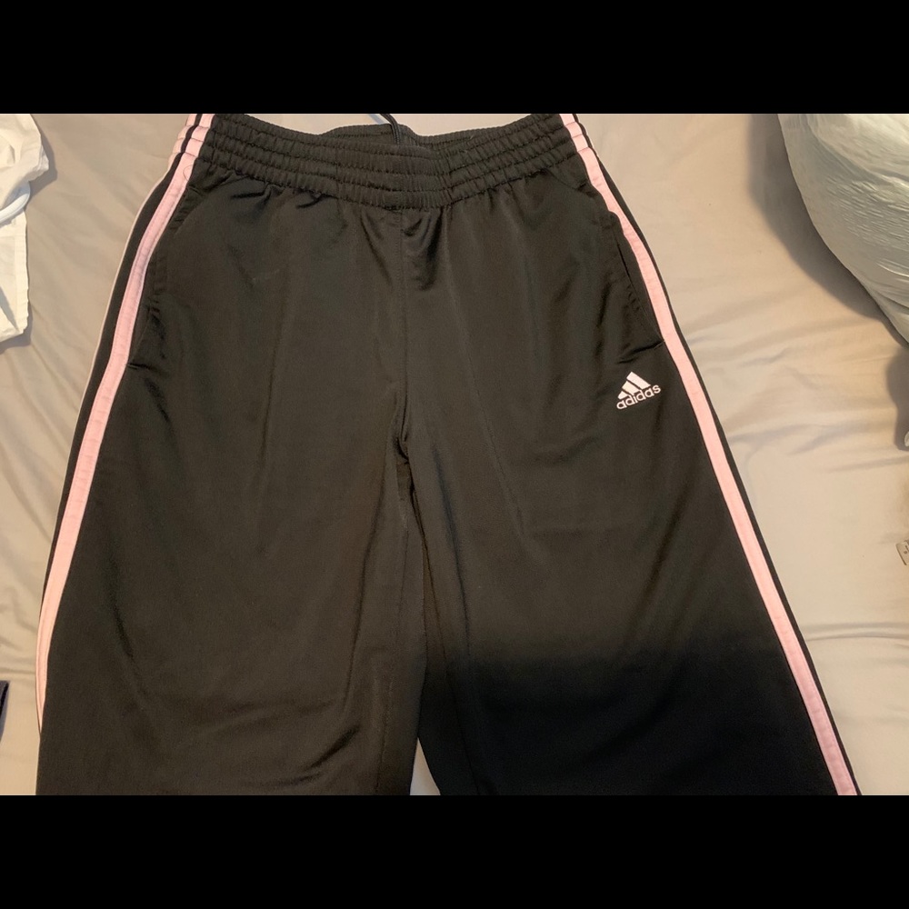 Adidas sweats light pink and black